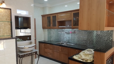 2 Căn Nhà cực xinh mới 100% 3 lầu 3 pn 1 trệt 1 st ,nội thất cơ bản.. Gía 5TỶ8