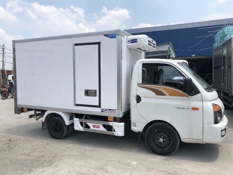 Cần bán Hyundai H 150 đời 2018, giá 405tr