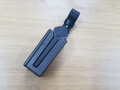 Bán tai nghe bluetooth Plantronics 3200 + dock sạc