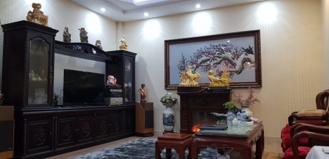 Nhà mặt phố Hàng Than SĐCC 200m2 mặt tiền 10.5m giá 250tr/m2