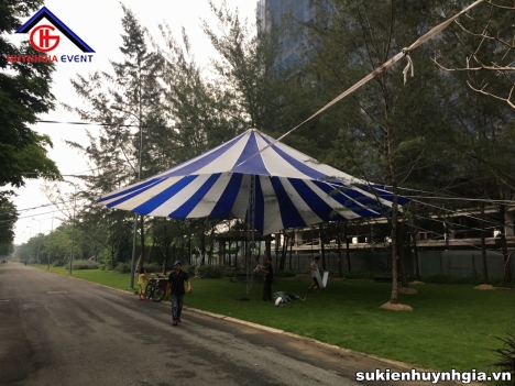 Bán và cho thuê dù che sự kiện