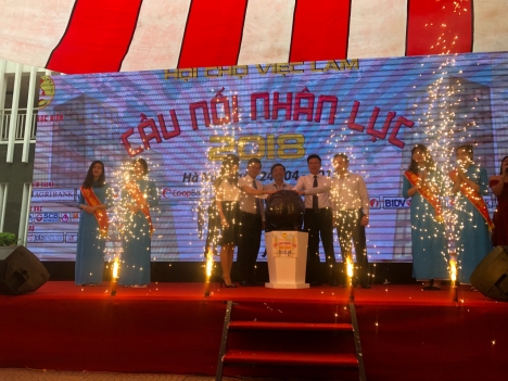 Cho thuê thiết bị âm thanh chuyên nghiệp