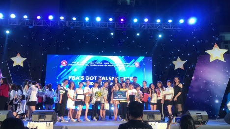 Cho thuê đèn tia cực tím