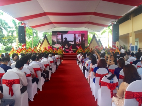 Cho thuê đèn tia cực tím