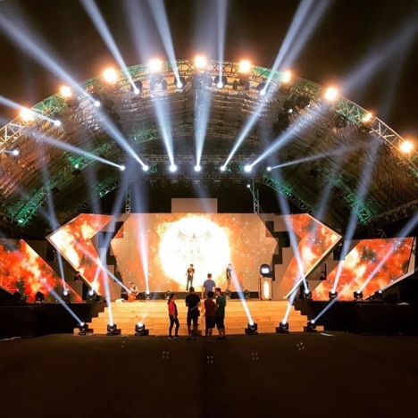 Cho thuê đèn tia cực tím