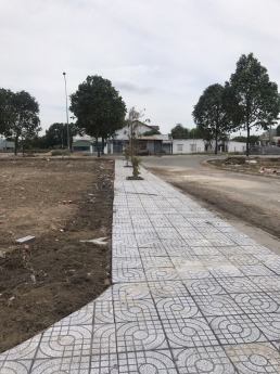 CẦN TÌM CHỦ MỚI CHO LÔ ĐẤT MẶT TIỀN CHỢ, CHỈ 13TR/M2, PHÁP LÝ MINH BẠCH, CÓ GIA LỘC