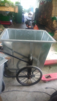 Chuyên thùng rác,sóng nhựa ,pallet gỗ thông tại Đà Nẵng