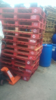 Thanh lý pallet nhựa pallet gỗ tại Đà Nẵng