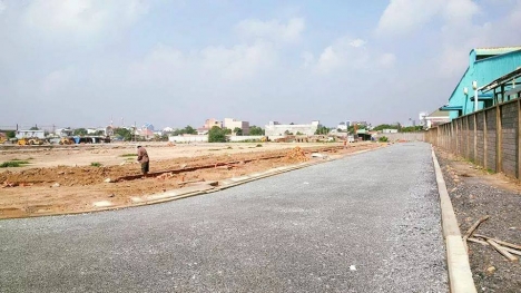 Cần bán gấp lô đất nằm ngay mặt tiền đường An HẠ.