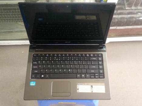 Acer Aspire 4750 (Core i5 2430M, ram4,ổ 320,màn 14 inch)