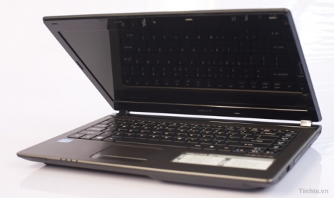 Acer Aspire 4750 (Core i5 2430M, ram4,ổ 320,màn 14 inch)