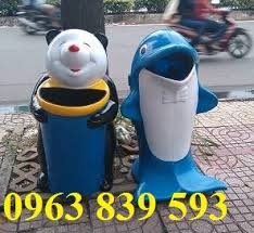 Thùng rác Composite hình thú để trường học, thùng rác hình gấu chất lượng