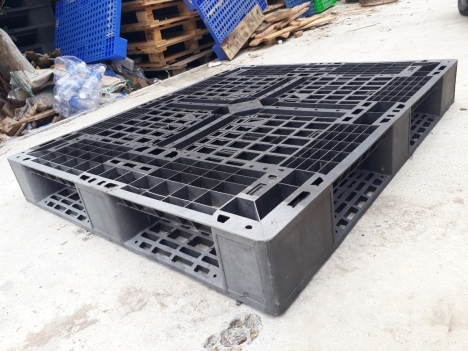 Thanh Lý Kệ Pallet nhựa Tại Quảng Ngãi, giá siêu cực rẻ