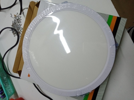 ỐP TRẦN CAO CẤP 24W