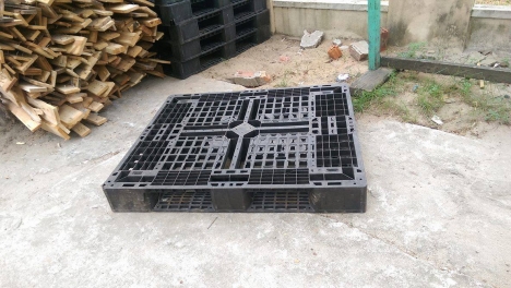 Thanh lý gấp gấp pallet nhựa 1200x1000x150mm tại đà nẵng