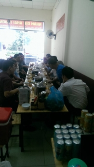 sang nhượng toàn bộ nhà hàng quán ăn giá hạt rẻ đường tô hiệu