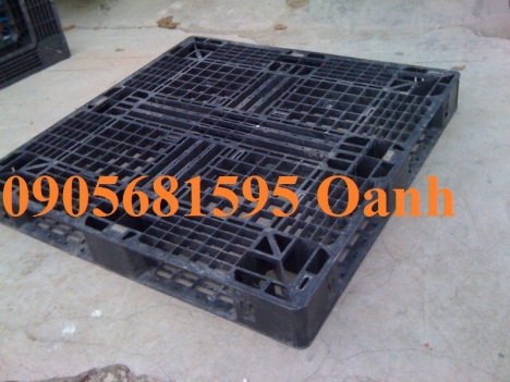 Thanh lý Pallet nhựa Đen, Pallet nhựa xanh mới 95% giá rẻ 0905681595