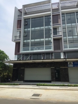 Chính chủ cần cho thuê 3 căn hộ dự án Vạn Phúc sát công viên thích hợp mở văn phòng