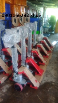 xe nâng tay tại ĐÀ NẴNG gọi 0901166292