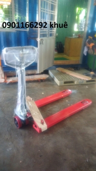 xe nâng tay tại ĐÀ NẴNG gọi 0901166292