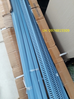 Máng nhựa lắp tủ điện màu xanh, màu ghi