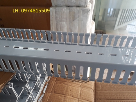 Máng nhựa lắp tủ điện màu xanh, màu ghi