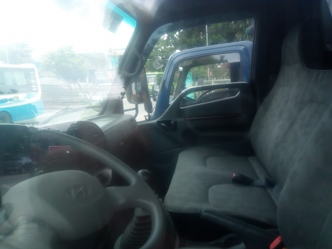 hyunhdai 120SL 8 tấn mui bạt