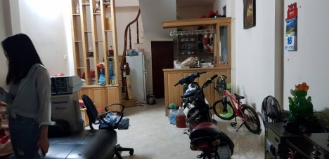 Bán nhà Kim Ngưu 42m2 5 tầng mặt tiền 4m ô tô vào nhà giá 4.6 tỷ