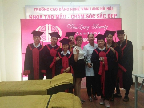 KHÓA THI CHỨNG CHỈ PHUN SĂM LÀM ĐẸP