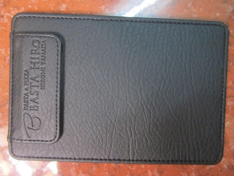 Địa chỉ làm bìa da dập logo, in bìa menu da, bìa folder da, bìa đựng hồ sơ bằng da