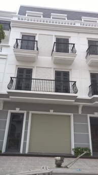 CẦN CHO THUÊ NHÀ VINCOM SHOPHOUSE Ở TRUNG TÂM THÀNH PHỐ TÂY NINH