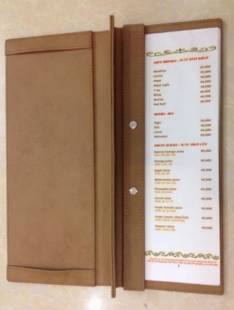 Địa chỉ làm bìa da dập logo, in bìa menu da, bìa folder da, bìa đựng hồ sơ bằng da