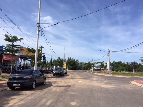 Cần sang nhượng lô đất nằm ngay trung tâm tx An Nhơn đường quang trung