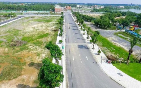 ĐẤT MẶT TIỀN CHỢ Ở CẦN GIUỘC, NGAY THỊ TRẤN