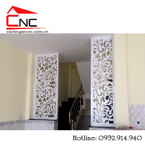 Nét đẹp thanh thoát-vách ngăn cnc giữa phòng khách và cầu thang