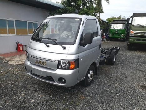 Xe tải nhẹ JAC 1.25 tấn máy dầu.