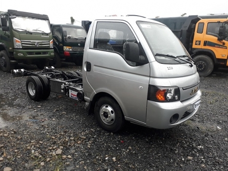 Xe tải nhẹ JAC 1.25 tấn máy dầu.