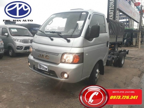 Xe tải nhẹ JAC 1t25 đời 2018 thùng dài 3m2.