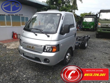 Xe tải nhẹ JAC 1.25 tấn thùng dài 3m2.