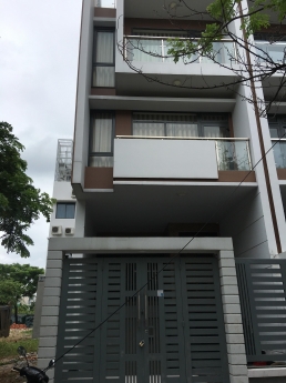 HOT!Cần cho thuê căn dự án vạn phúc giá cực sốc 10tr/tháng LH 0905.26.83.82