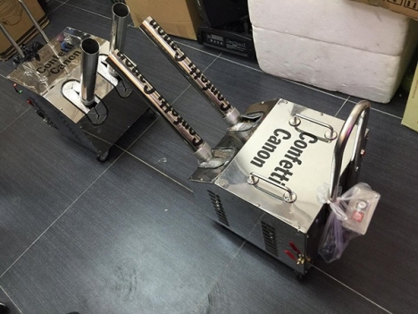 Cho thuê máy bắn pháo kim tuyến