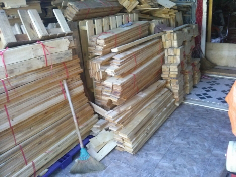 Chuyên mua bán gỗ thông ,thông nhập khẩu tại đà nẵng