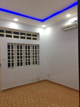 Cần bán nhà hẻm Hậu Giang, P11, Q6, hẻm thông đường Nguyễn Văn Luông