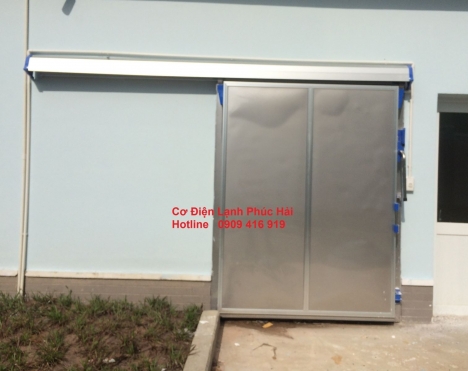 Chuyên sản xuất và phân phối cửa kho lạnh