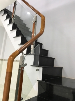 Bán nhà đẹp 1 trệt, 2 lầu, hẻm Bà Hom, P13, Q6, giá 1,63 tỷ