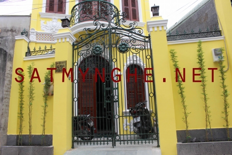 Mẫu cổng sắt mỹ nghệ đẹp