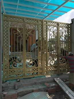 Mẫu cổng sắt mỹ nghệ đẹp