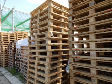 Giá rẻ cho pallet nhựa giá rẻ tại ĐÀ NẴNG