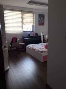 BÁn chung cư căn hộ skylight CT2, diện tích 108m2