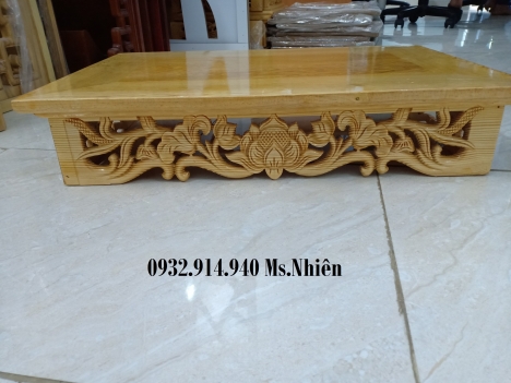 Cách chọn mẫu bàn thờ, trang thờ hoa sen treo tường đẹp